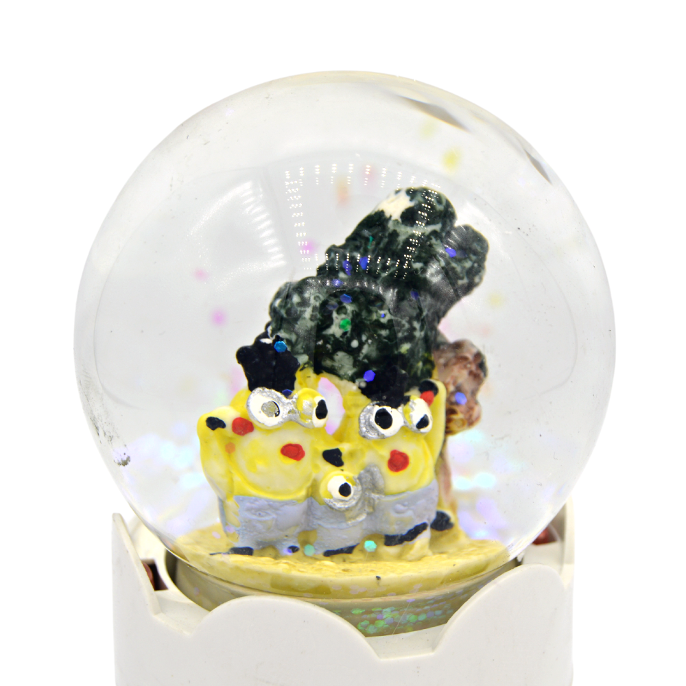 Glob luminos LED cu figurine in lichid, diverse modele