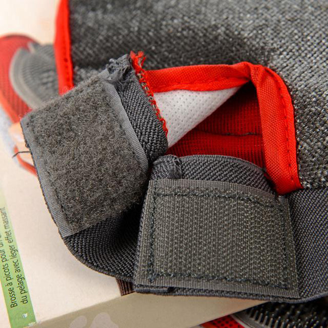 Manusa periaj si masaj animale de companie