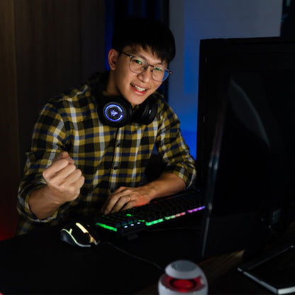 Casti Gaming Pro Bass, microfon, LED, diverse modele